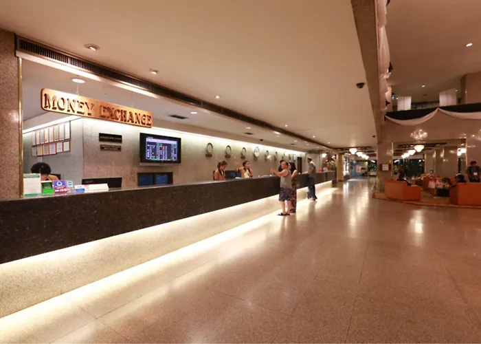 Asia Hotel Bangkok 4*