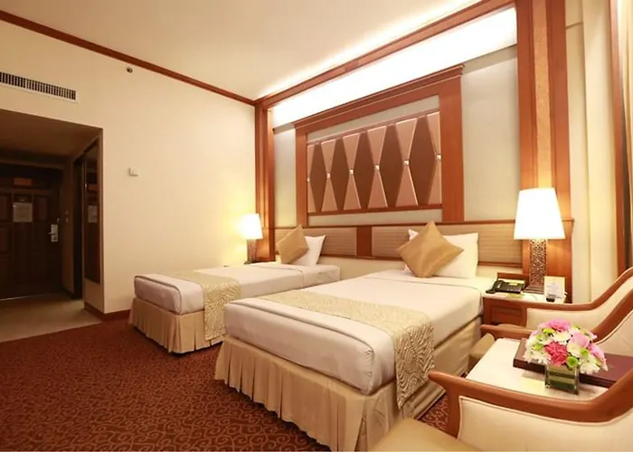 Hotel Asia Hotel Bangkok 4*