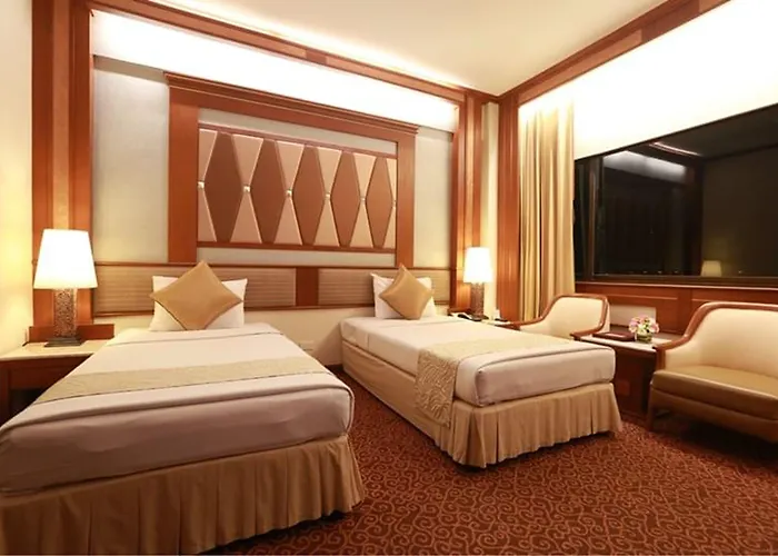 Asia Hotel Bangkok 4*