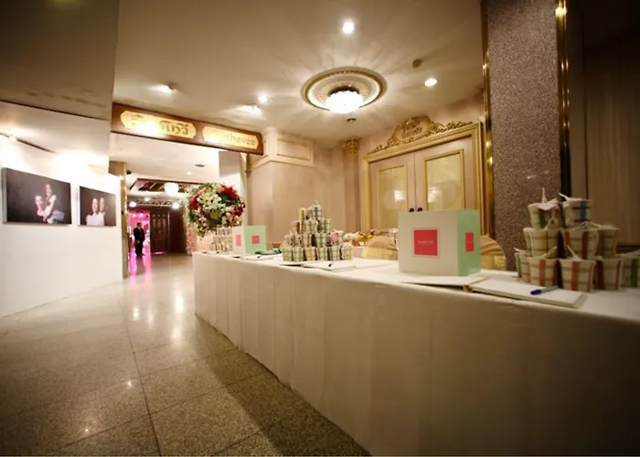 Asia Hotel Bangkok Hotel