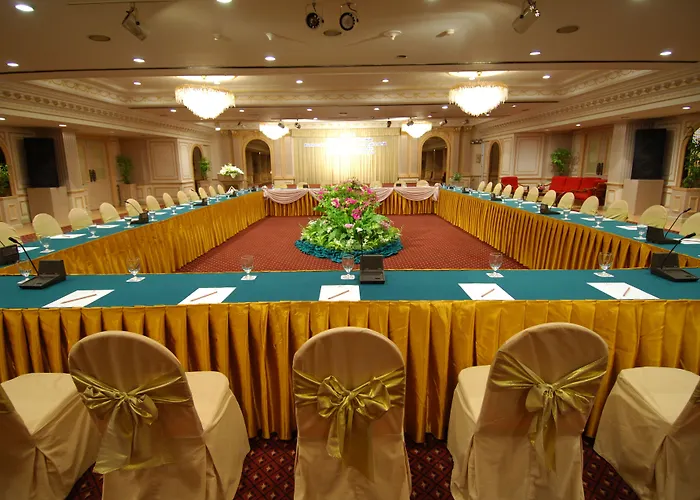 Asia Hotel Bangkok Hotel 4*