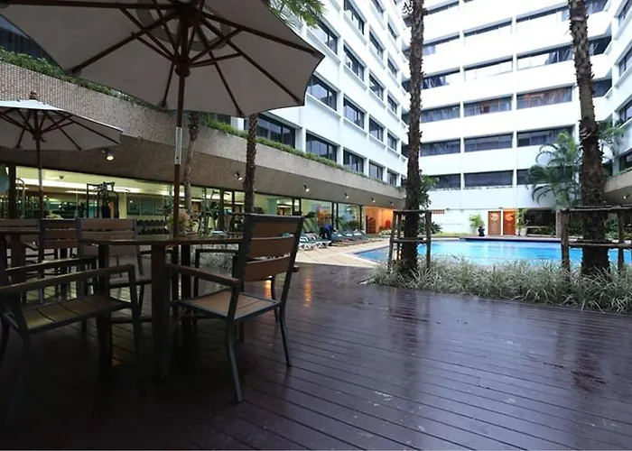 Asia Hotel Bangkok 4*