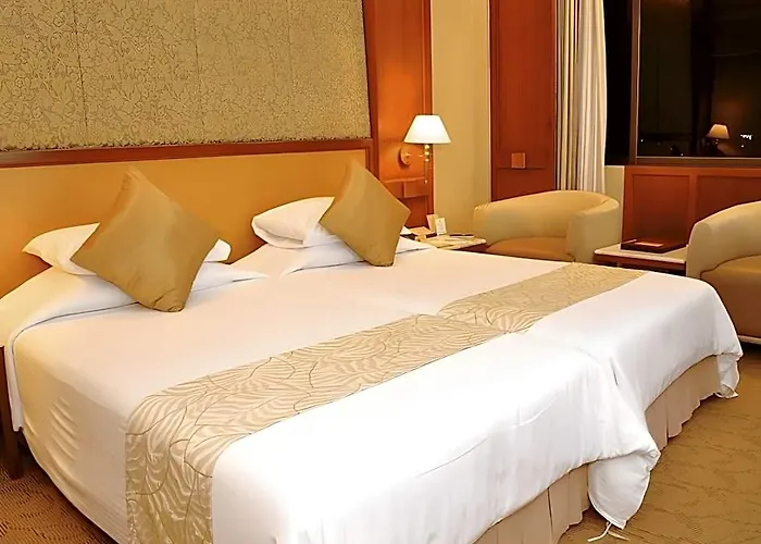 Asia Hotel Bangkok 4*